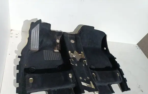 BMW 2 F45 Front floor carpet liner A075813 A075913