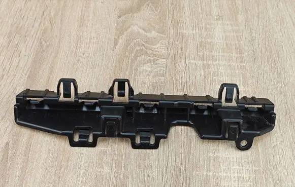BMW 4 G22 G23 G24 G26 Sill supporting ledge 7490683