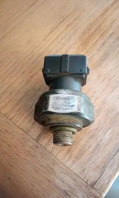Mercedes-Benz Vito Viano W638 Air conditioning (A/C) pressure sensor 4990007060
