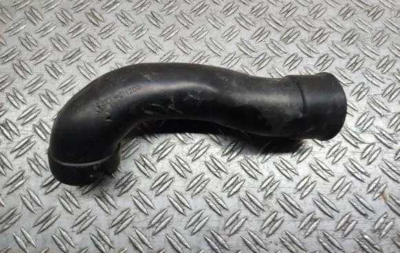 Hyundai i30 Air intake duct part 282112H200