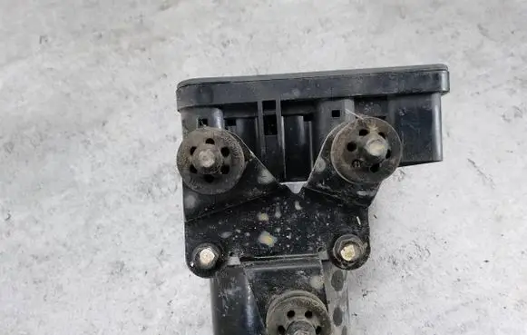 Volkswagen Golf V ABS Pump