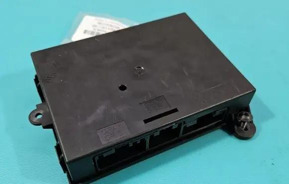 Opel Insignia B Central body control module 13509842 IMPRK1559783