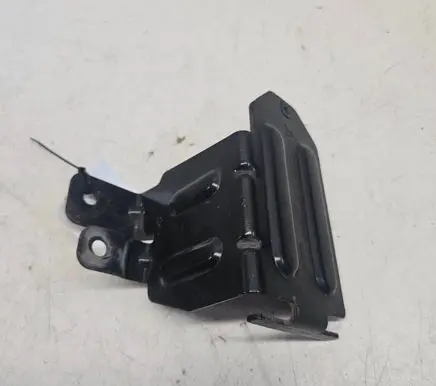 Jaguar XE Radiator mount bracket GX737B142AE