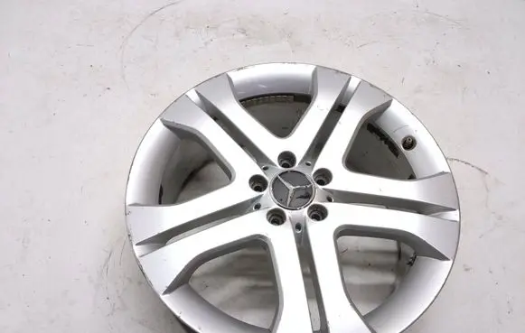 Mercedes-Benz C W204 R19 alloy rim A1644014802