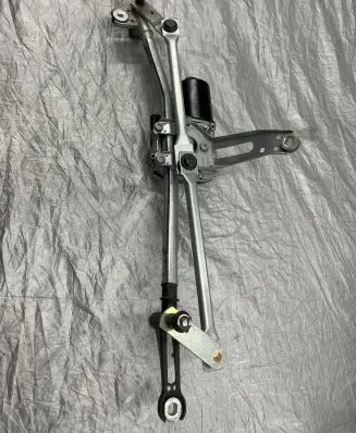 Volvo S60 Front wiper linkage and motor 30747589