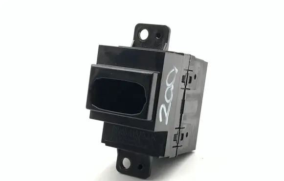 Jaguar XK - XKR Ignition lock 6W8311572AK