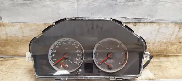 Speedometer (instrument cluster)