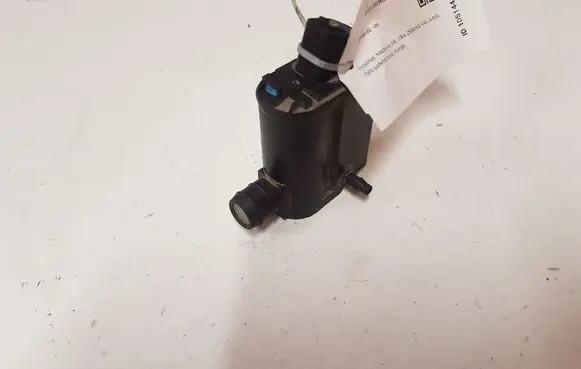 Windscreen/windshield washer pump