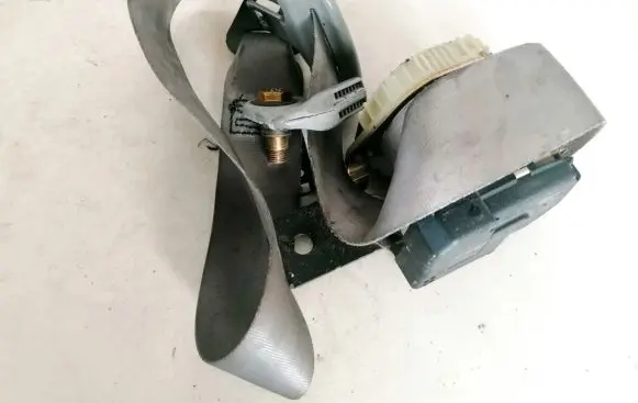 Renault Scenic I Front seatbelt 432478b 33008568