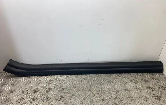 BMW 4 F32 F33 Front sill trim cover 7277639
