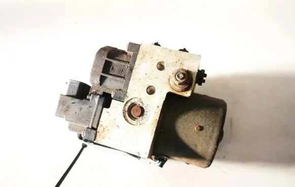 Nissan Almera Tino ABS Pump 476604u102 0265216787