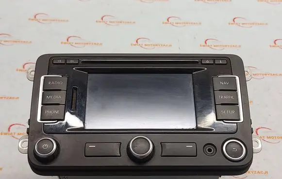 Volkswagen PASSAT CC Radio/CD/DVD/GPS head unit 3C8035279S