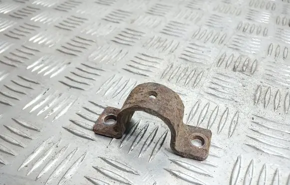 Mitsubishi Lancer VIII Sway bar bush bracket, rear 