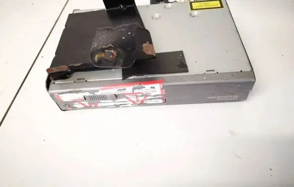 Toyota Corolla Verso AR10 CD/DVD changer 0866200880 08662-00880
