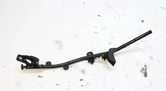 BMW 5 F10 F11 Oil level dip stick 8511818