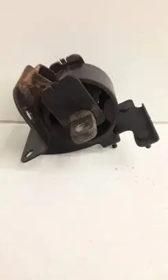 Chrysler Grand Voyager V Engine mounting bracket