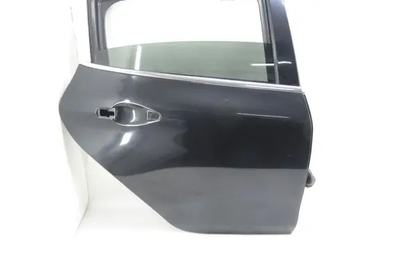 Peugeot 208 I Rear door 