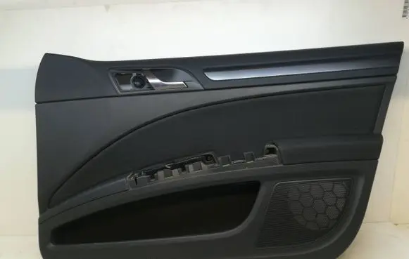Skoda Superb B6 (3T) Front door card panel trim 3T1867012 3200101