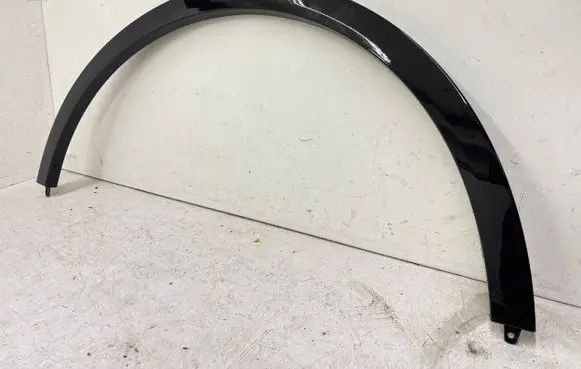 BMW X7 G07 Front arch trim 51777441128