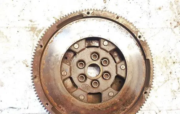 Volkswagen PASSAT B6 Flywheel