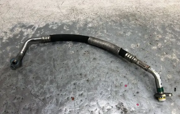 Volvo C30 Air conditioning (A/C) pipe/hose 31267986BILI 31267986