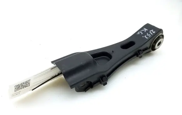 Rear control arm