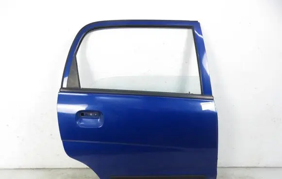 Suzuki Alto Rear door 