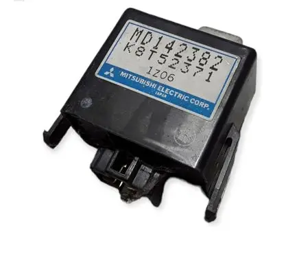 Mitsubishi Pajero Other control units/modules MD142382