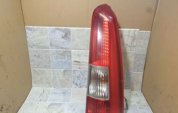 Volvo V70 Rear/tail lights 9154494ECE 9154494USA 9154494GB
