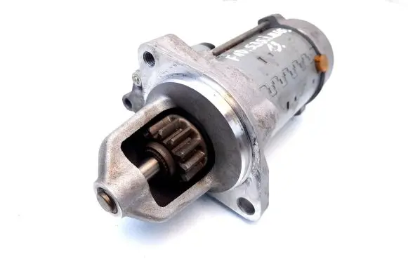 BMW 5 F10 F11 Starter motor 7631558 4280009130
