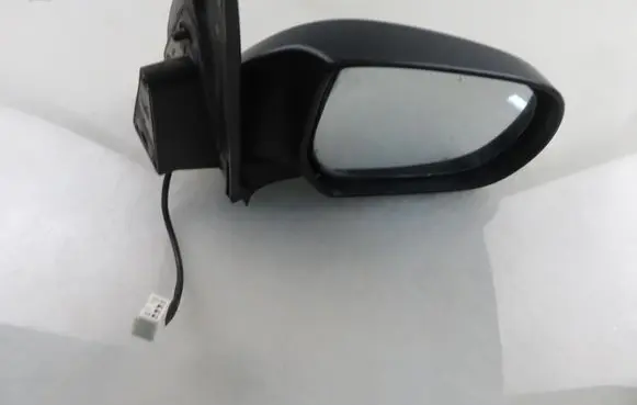 Mazda Tribute Front door electric wing mirror