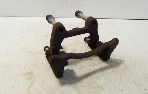 Audi TT TTS Mk2 Brake caliper pad carrier rear 