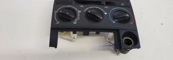 Toyota Corolla Verso E121 Climate control unit 555331301C