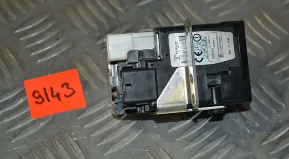 Toyota Corolla Verso AR10 Ignition lock 626399000