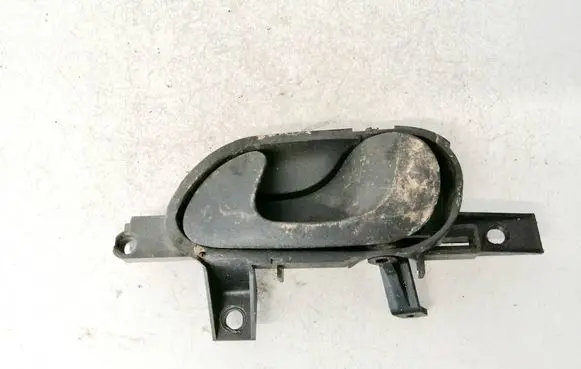 Peugeot 806 Front door interior handle 1470970077