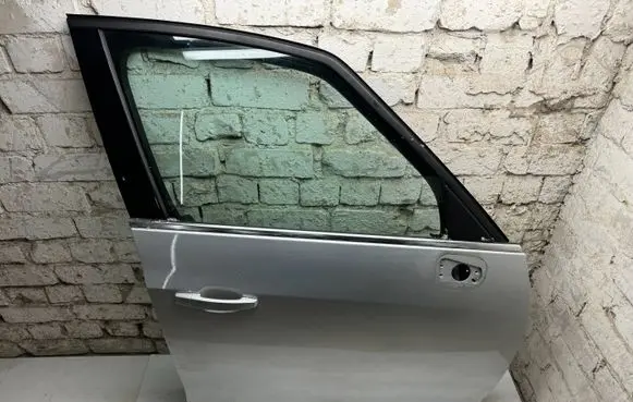 Opel Zafira C Front door 