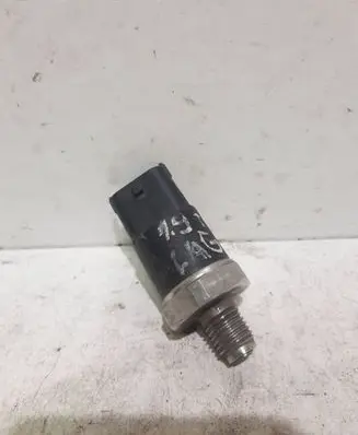 Renault Laguna II Fuel main line pipe 0281002405