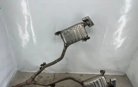 Mercedes-Benz SLK R172 Muffler/silencer A1724913501 SN1592 2342107000