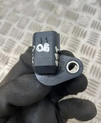 Volvo XC90 Camshaft position sensor 8627354