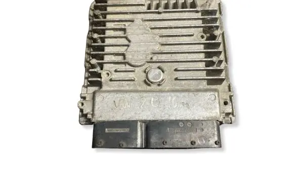Volkswagen Golf V Engine control unit/module 03L906023D