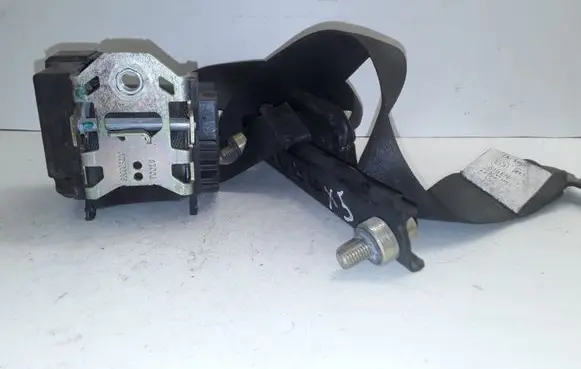 BMW X5 E53 Front seatbelt 6300043594