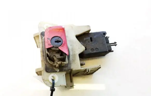 Peugeot Partner Tailgate exterior lock 