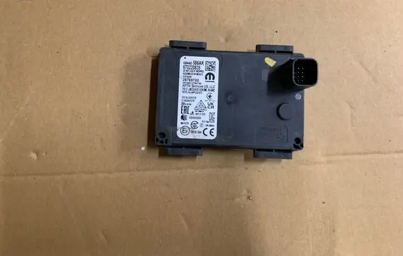 Maserati Grecale Distronic sensor radar 670220835