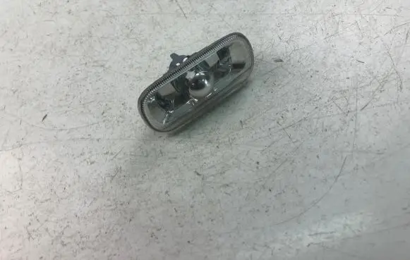 Front indicator light