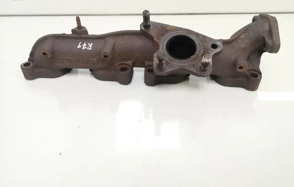 Mazda 6 Exhaust manifold RF7JK38108