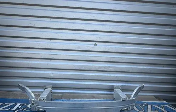 Audi Q7 4M Front bumper support beam 4M0807109E