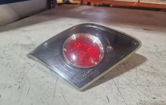 Mazda 3 I Tailgate rear/tail lights