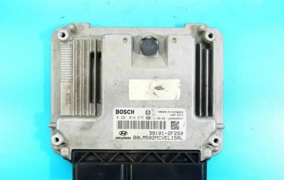 Hyundai ix35 Engine control unit/module ECU 0281016675 IMPRK1106288