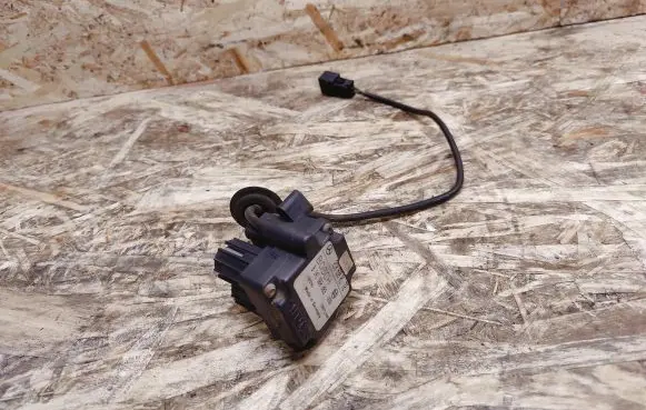 Mercedes-Benz S W140 Sensor 2108300172