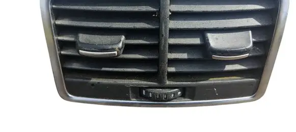 Audi A6 S6 C6 4F Rear air vent grill 4F0819203B